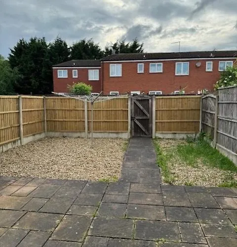 Quiet, Sleeps 12, 2 Bathrooms, Lots Of Parking, Kia 2
